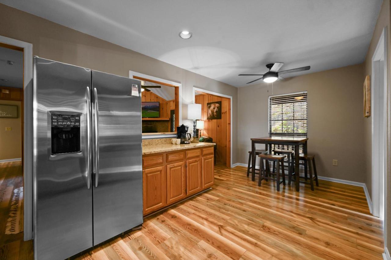 Private Mountain Cabin, Hot Tub Escape In The Smokies, With The View เซอเวียร์วีล ภายนอก รูปภาพ