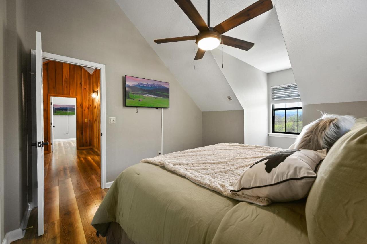Private Mountain Cabin, Hot Tub Escape In The Smokies, With The View เซอเวียร์วีล ภายนอก รูปภาพ