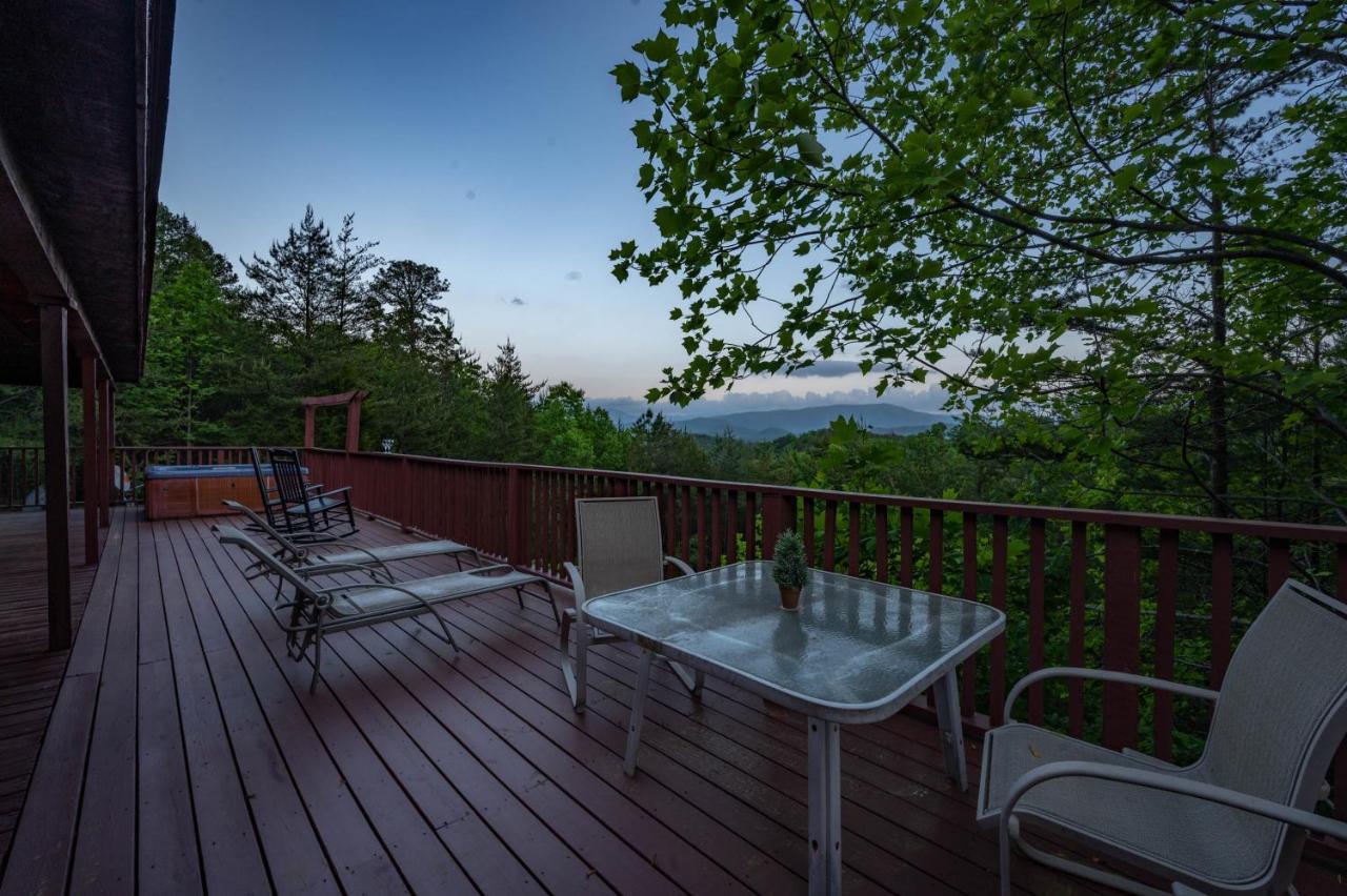 Private Mountain Cabin, Hot Tub Escape In The Smokies, With The View เซอเวียร์วีล ภายนอก รูปภาพ